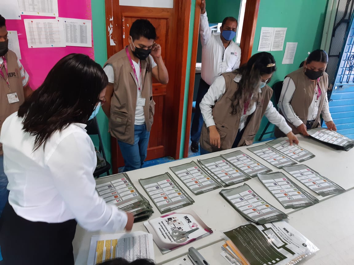 Con total transparencia y legalidad, inician los consejos distritales y municipales el cómputo de votos
