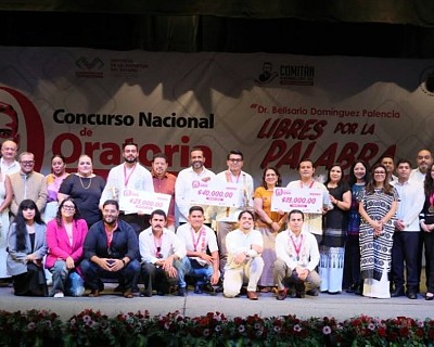 REPRESENTANTE DE OAXACA GANA EL CONCURSO NACIONAL DE ORATORIA